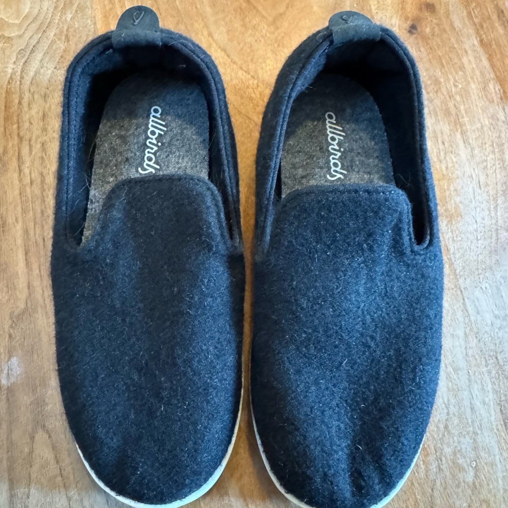 All birds kids shoes- gray- never worn!